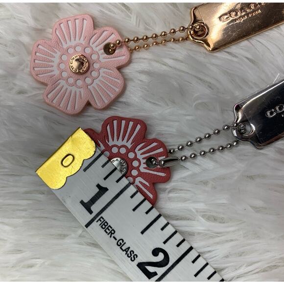 COACH Gold and Silver Tea Rose Flower Floral Bag Charm Hang Tag Bundle - Picture 4 of 5